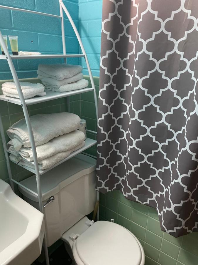 Lake Point Motel Marblehead Εξωτερικό φωτογραφία