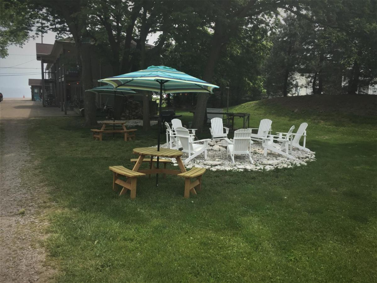 Lake Point Motel Marblehead Εξωτερικό φωτογραφία