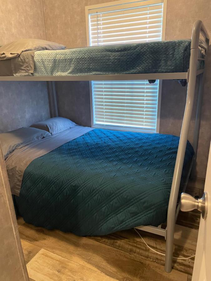 Lake Point Motel Marblehead Εξωτερικό φωτογραφία